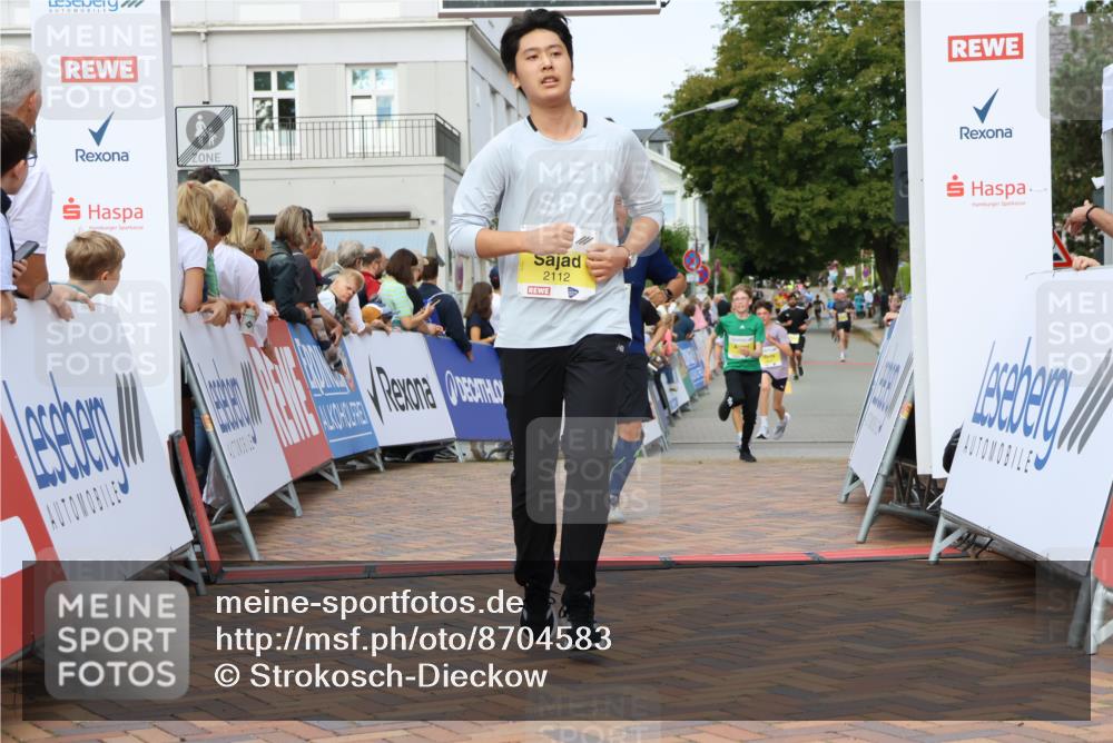 31.08.2025 - 21. Blankeneser Heldenlauf Strokosch-Dieckow http://msf.ph/oto/8704583 31.08.2025 10:28:00 Ziel 2775, 2112, 2068, 2067, 2741, 2345, 2344, 2343, 2659, 2197 meine-sportfotos.de