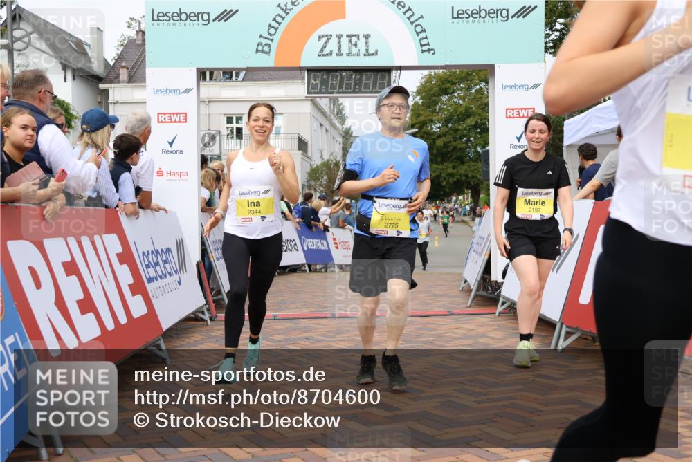 31.08.2025 - 21. Blankeneser Heldenlauf Strokosch-Dieckow http://msf.ph/oto/8704600 31.08.2025 10:27:55 Ziel 2577, 2775, 2112, 2425, 2345, 2344, 2343, 2402, 2197 meine-sportfotos.de