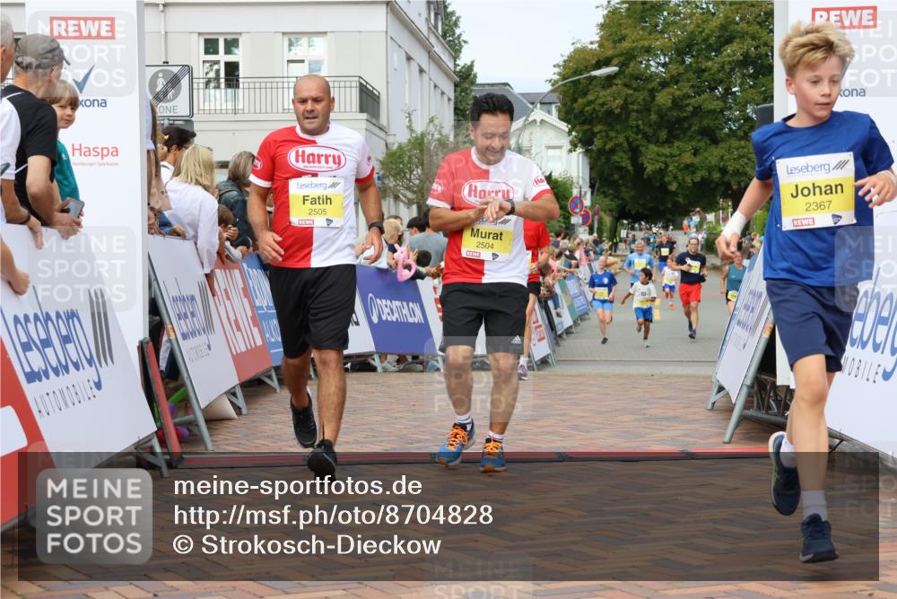 31.08.2025 - 21. Blankeneser Heldenlauf Strokosch-Dieckow http://msf.ph/oto/8704828 31.08.2025 10:25:27 Ziel 2541, 2636, 2363, 2367, 2505, 2504 meine-sportfotos.de