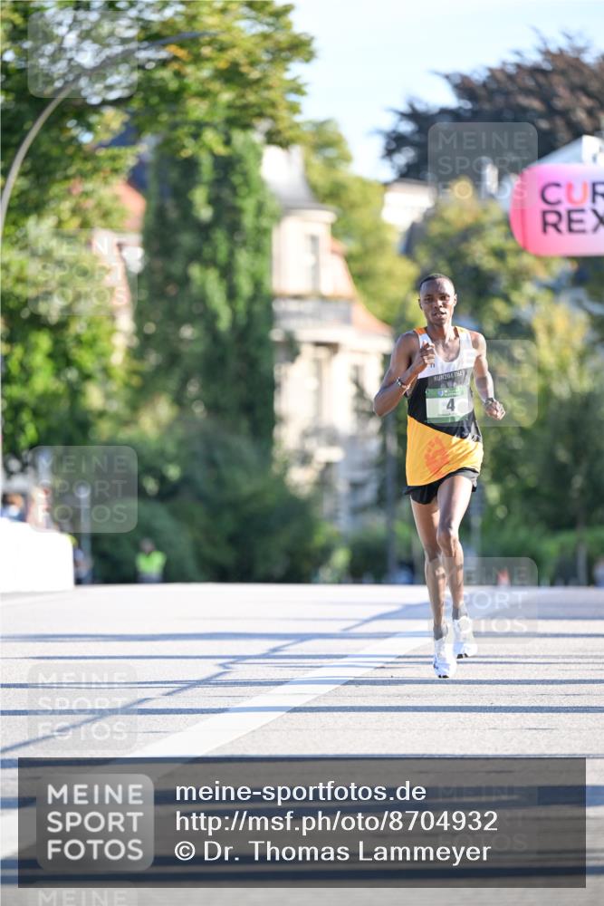 07.09.2025 - BARMER Alsterlauf Dr. Thomas Lammeyer http://msf.ph/oto/8704932 07.09.2025 09:16:58 Laufen  meine-sportfotos.de