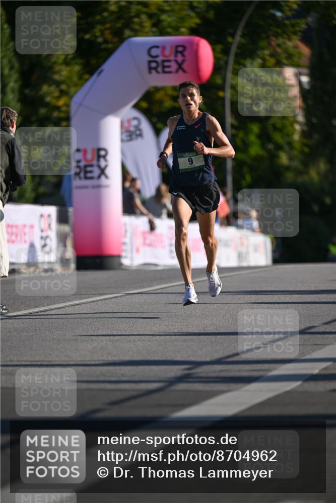 07.09.2025 - BARMER Alsterlauf Dr. Thomas Lammeyer http://msf.ph/oto/8704962 07.09.2025 09:17:19 Laufen 031, 9 meine-sportfotos.de