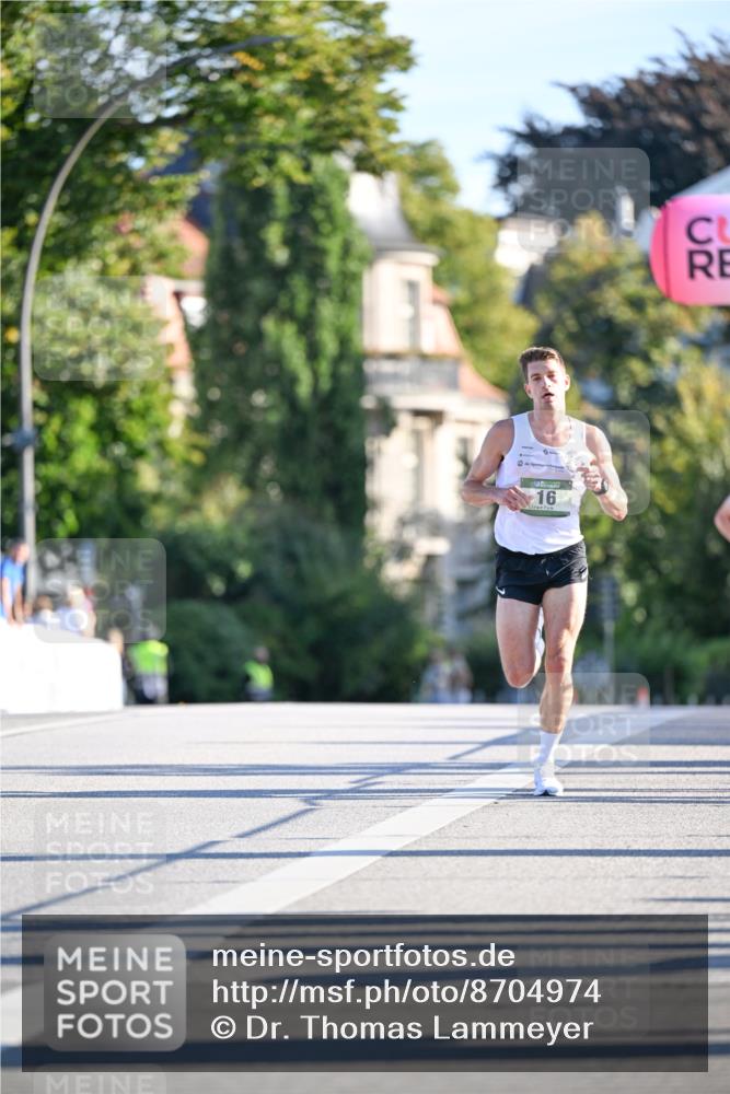 07.09.2025 - BARMER Alsterlauf Dr. Thomas Lammeyer http://msf.ph/oto/8704974 07.09.2025 09:17:43 Laufen 16 meine-sportfotos.de