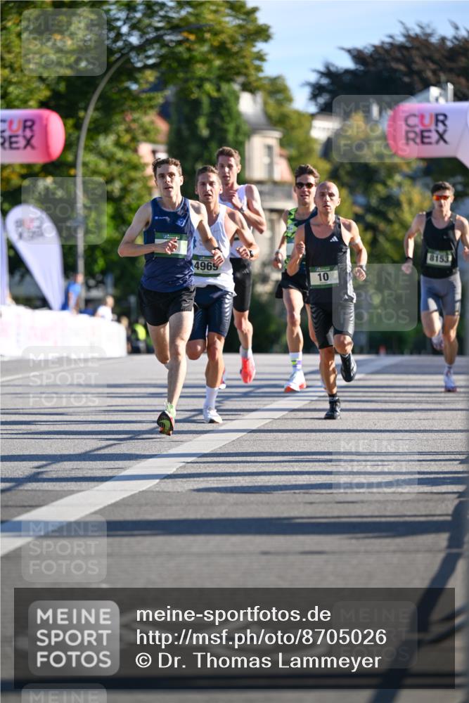 07.09.2025 - BARMER Alsterlauf Dr. Thomas Lammeyer http://msf.ph/oto/8705026 07.09.2025 09:18:02 Laufen 4969, 10, 8153 meine-sportfotos.de