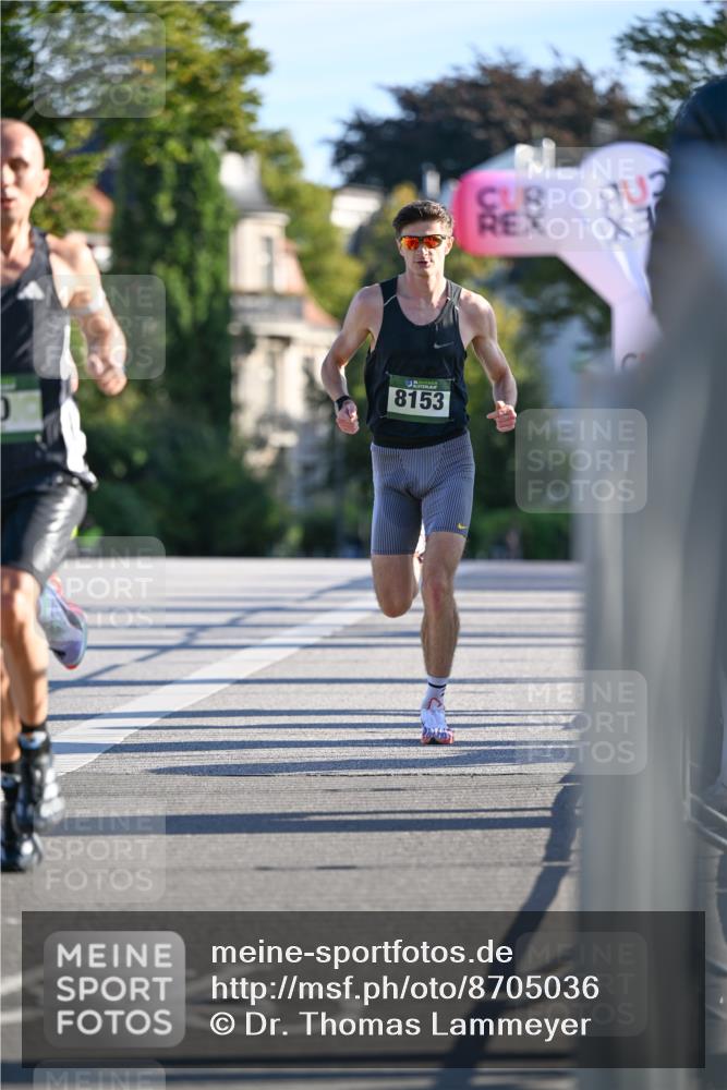 07.09.2025 - BARMER Alsterlauf Dr. Thomas Lammeyer http://msf.ph/oto/8705036 07.09.2025 09:18:04 Laufen 8153, 3 meine-sportfotos.de