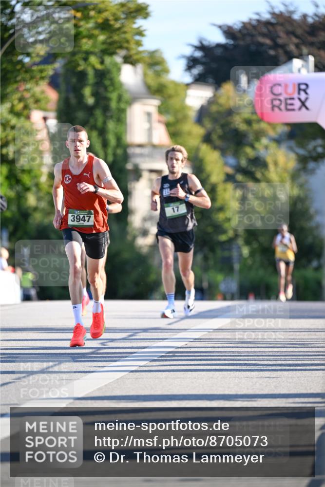 07.09.2025 - BARMER Alsterlauf Dr. Thomas Lammeyer http://msf.ph/oto/8705073 07.09.2025 09:18:50 Laufen 3947, 17 meine-sportfotos.de