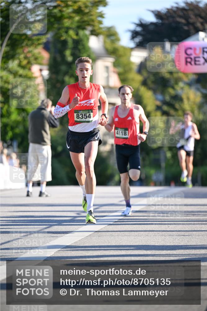 07.09.2025 - BARMER Alsterlauf Dr. Thomas Lammeyer http://msf.ph/oto/8705135 07.09.2025 09:19:08 Laufen 8354, 4118 meine-sportfotos.de