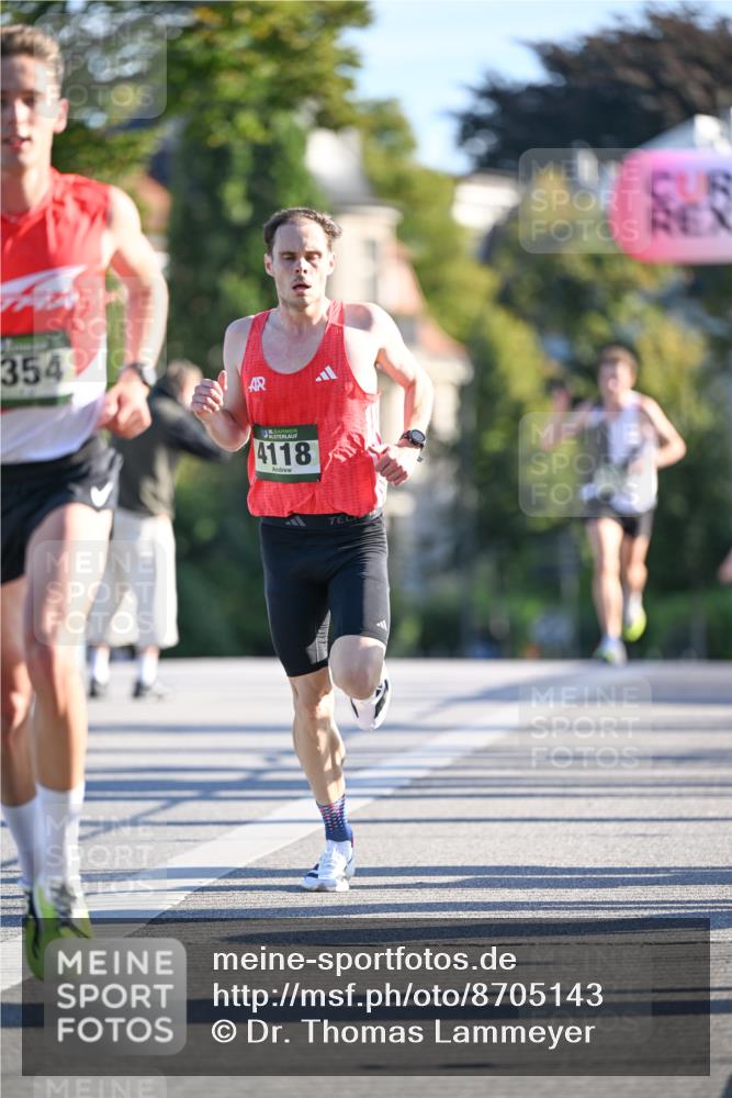 07.09.2025 - BARMER Alsterlauf Dr. Thomas Lammeyer http://msf.ph/oto/8705143 07.09.2025 09:19:10 Laufen 354, 4118 meine-sportfotos.de
