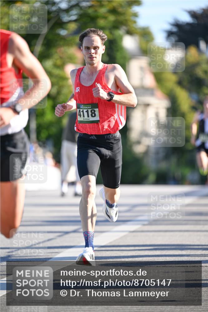 07.09.2025 - BARMER Alsterlauf Dr. Thomas Lammeyer http://msf.ph/oto/8705147 07.09.2025 09:19:10 Laufen 4118 meine-sportfotos.de