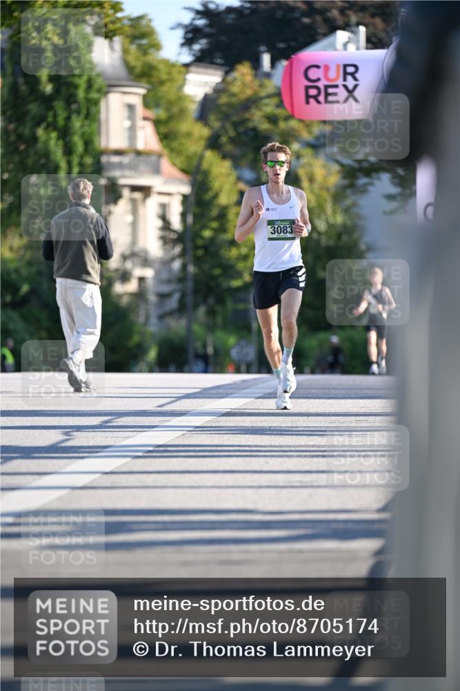 07.09.2025 - BARMER Alsterlauf Dr. Thomas Lammeyer http://msf.ph/oto/8705174 07.09.2025 09:19:26 Laufen 3083 meine-sportfotos.de