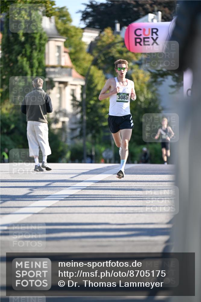 07.09.2025 - BARMER Alsterlauf Dr. Thomas Lammeyer http://msf.ph/oto/8705175 07.09.2025 09:19:27 Laufen 3083 meine-sportfotos.de