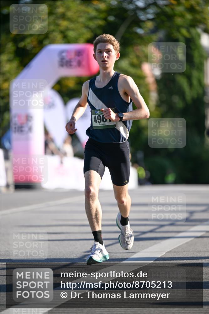 07.09.2025 - BARMER Alsterlauf Dr. Thomas Lammeyer http://msf.ph/oto/8705213 07.09.2025 09:19:36 Laufen 101, 496 meine-sportfotos.de