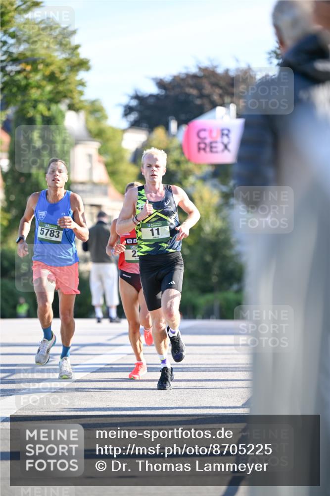 07.09.2025 - BARMER Alsterlauf Dr. Thomas Lammeyer http://msf.ph/oto/8705225 07.09.2025 09:19:39 Laufen 5783, 11 meine-sportfotos.de