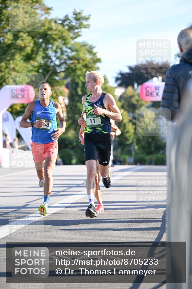 07.09.2025 - BARMER Alsterlauf Dr. Thomas Lammeyer http://msf.ph/oto/8705233 07.09.2025 09:19:40 Laufen 3, 11, 4 meine-sportfotos.de