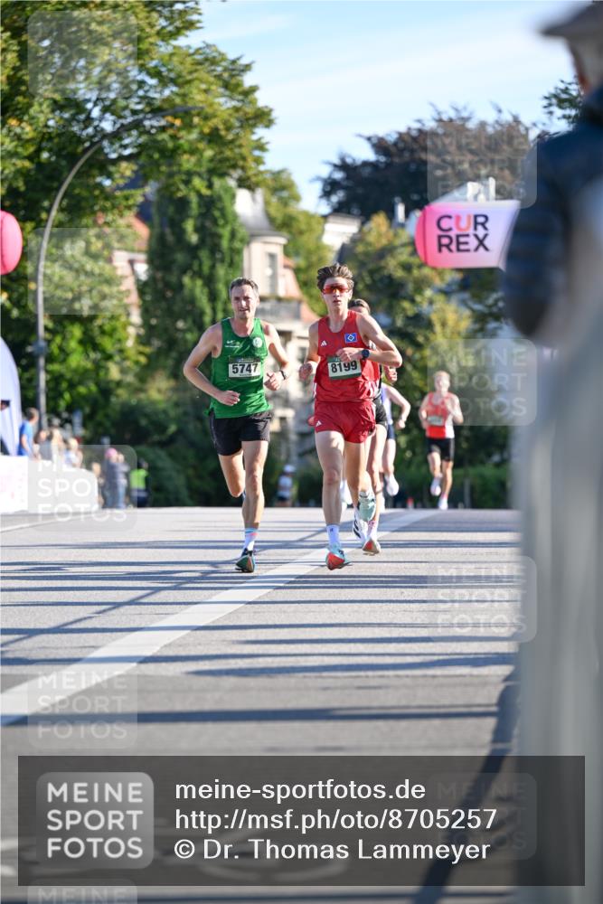 07.09.2025 - BARMER Alsterlauf Dr. Thomas Lammeyer http://msf.ph/oto/8705257 07.09.2025 09:20:02 Laufen 5747, 8199 meine-sportfotos.de