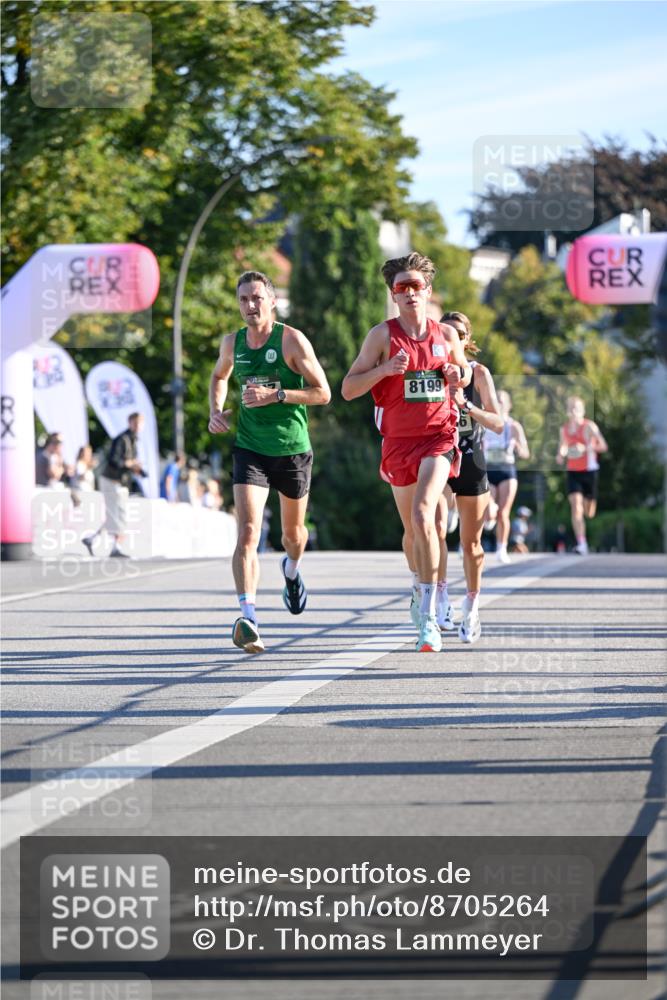 07.09.2025 - BARMER Alsterlauf Dr. Thomas Lammeyer http://msf.ph/oto/8705264 07.09.2025 09:20:03 Laufen 8199 meine-sportfotos.de