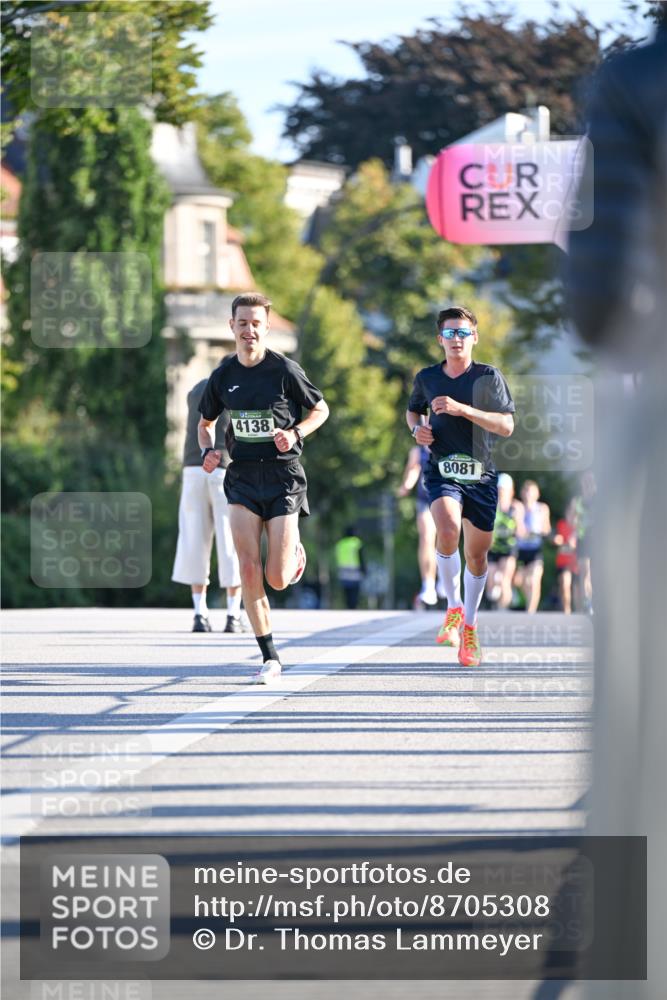 07.09.2025 - BARMER Alsterlauf Dr. Thomas Lammeyer http://msf.ph/oto/8705308 07.09.2025 09:20:18 Laufen 4138, 8081 meine-sportfotos.de