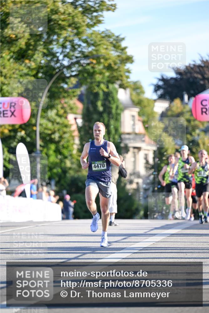 07.09.2025 - BARMER Alsterlauf Dr. Thomas Lammeyer http://msf.ph/oto/8705336 07.09.2025 09:20:24 Laufen 4470 meine-sportfotos.de