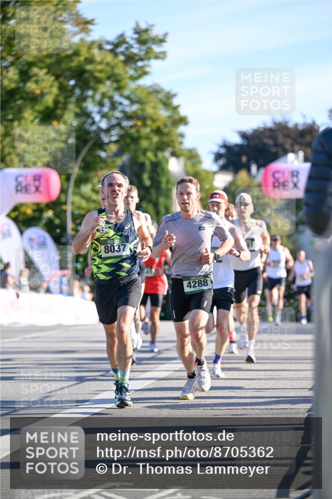 07.09.2025 - BARMER Alsterlauf Dr. Thomas Lammeyer http://msf.ph/oto/8705362 07.09.2025 09:20:28 Laufen 8037, 4288 meine-sportfotos.de