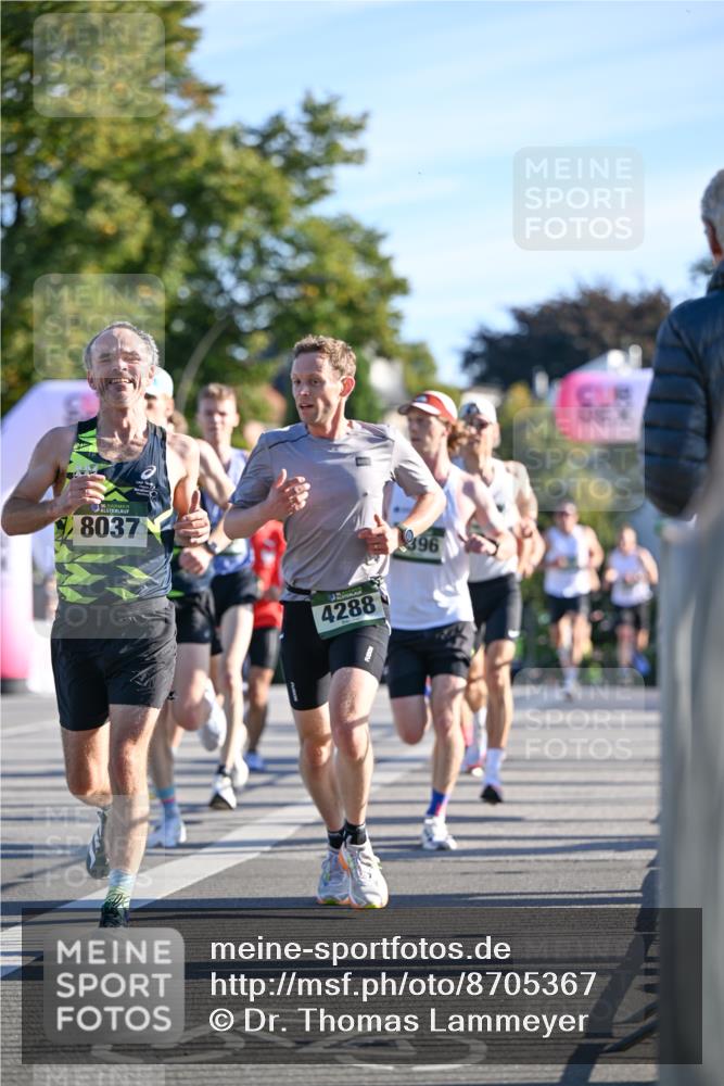 07.09.2025 - BARMER Alsterlauf Dr. Thomas Lammeyer http://msf.ph/oto/8705367 07.09.2025 09:20:29 Laufen 36, 8037, 4288, 996 meine-sportfotos.de