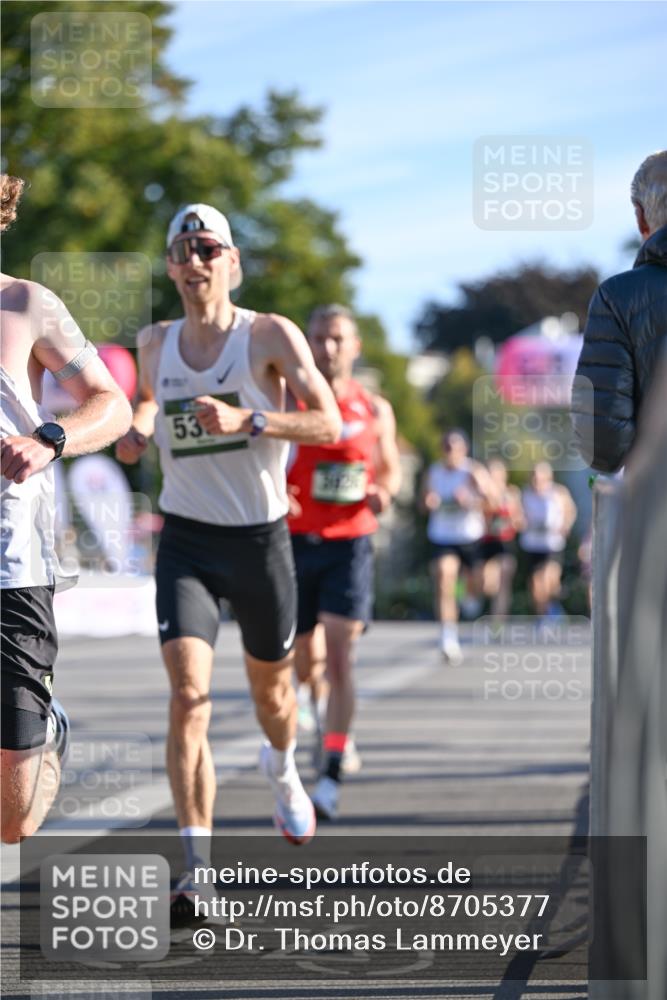 07.09.2025 - BARMER Alsterlauf Dr. Thomas Lammeyer http://msf.ph/oto/8705377 07.09.2025 09:20:31 Laufen 53 meine-sportfotos.de