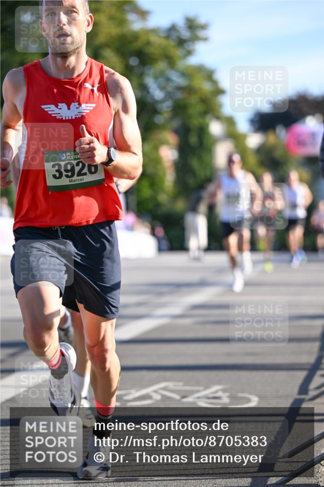 07.09.2025 - BARMER Alsterlauf Dr. Thomas Lammeyer http://msf.ph/oto/8705383 07.09.2025 09:20:32 Laufen 3926 meine-sportfotos.de