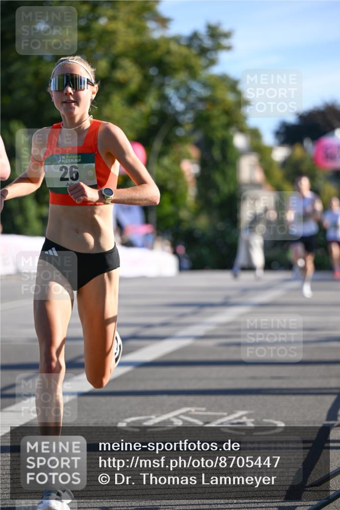 07.09.2025 - BARMER Alsterlauf Dr. Thomas Lammeyer http://msf.ph/oto/8705447 07.09.2025 09:20:44 Laufen 36, 26 meine-sportfotos.de