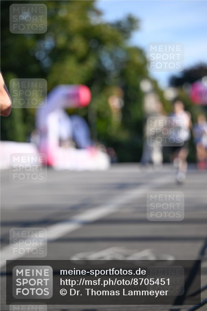 07.09.2025 - BARMER Alsterlauf Dr. Thomas Lammeyer http://msf.ph/oto/8705451 07.09.2025 09:20:45 Laufen  meine-sportfotos.de