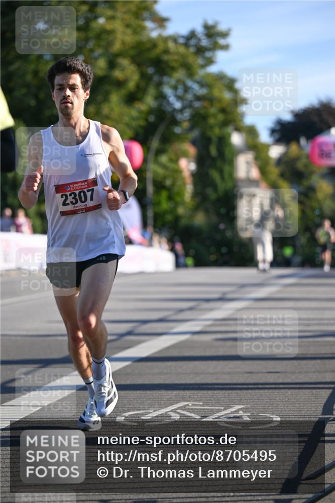 07.09.2025 - BARMER Alsterlauf Dr. Thomas Lammeyer http://msf.ph/oto/8705495 07.09.2025 09:20:52 Laufen 36, 2307 meine-sportfotos.de