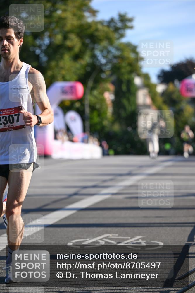 07.09.2025 - BARMER Alsterlauf Dr. Thomas Lammeyer http://msf.ph/oto/8705497 07.09.2025 09:20:53 Laufen 36, 2307 meine-sportfotos.de