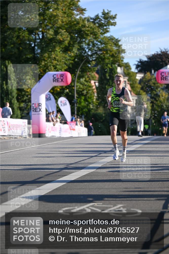 07.09.2025 - BARMER Alsterlauf Dr. Thomas Lammeyer http://msf.ph/oto/8705527 07.09.2025 09:21:01 Laufen 5666 meine-sportfotos.de