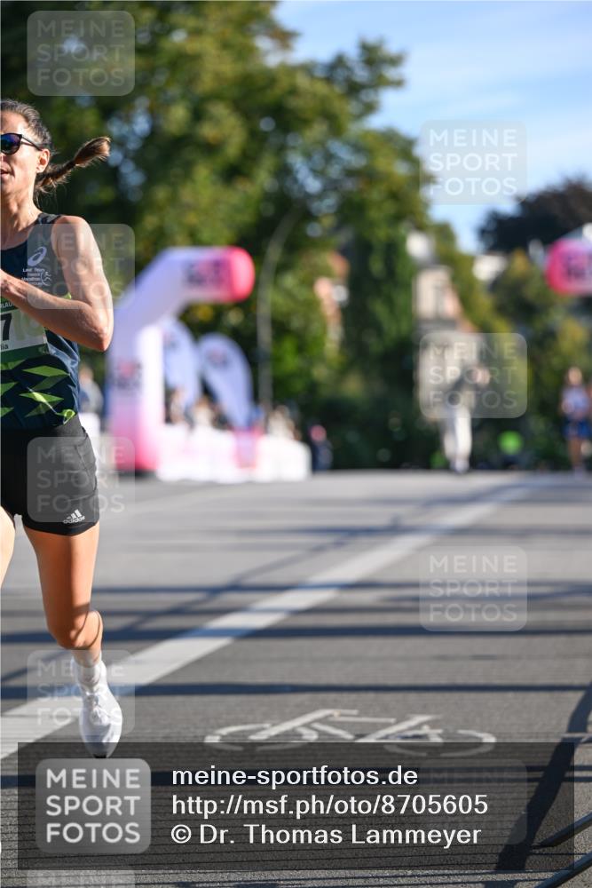 07.09.2025 - BARMER Alsterlauf Dr. Thomas Lammeyer http://msf.ph/oto/8705605 07.09.2025 09:21:18 Laufen  meine-sportfotos.de