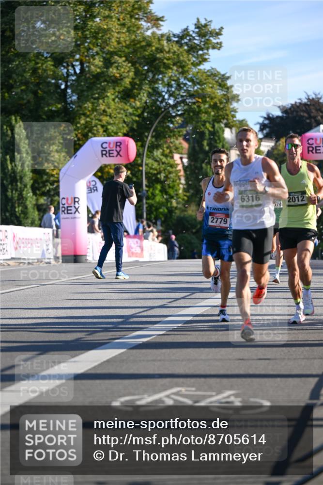 07.09.2025 - BARMER Alsterlauf Dr. Thomas Lammeyer http://msf.ph/oto/8705614 07.09.2025 09:21:24 Laufen 6316, 2012, 5748, 2779 meine-sportfotos.de