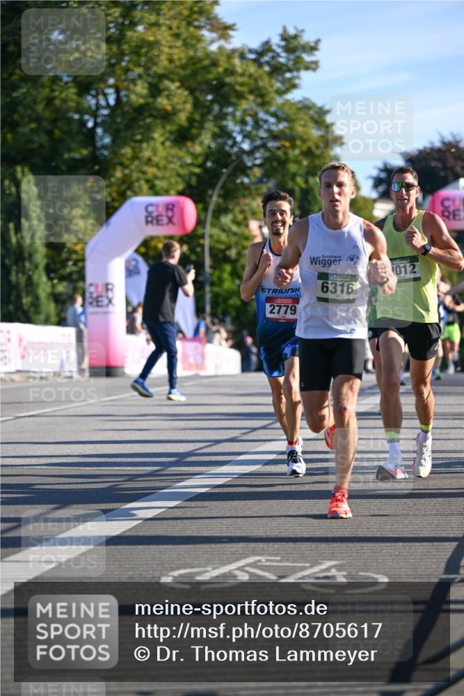 07.09.2025 - BARMER Alsterlauf Dr. Thomas Lammeyer http://msf.ph/oto/8705617 07.09.2025 09:21:25 Laufen 012, 6316, 2779 meine-sportfotos.de