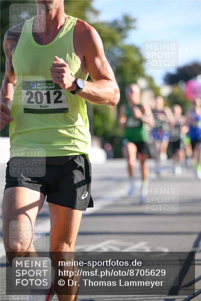 07.09.2025 - BARMER Alsterlauf Dr. Thomas Lammeyer http://msf.ph/oto/8705629 07.09.2025 09:21:26 Laufen 36, 2012 meine-sportfotos.de