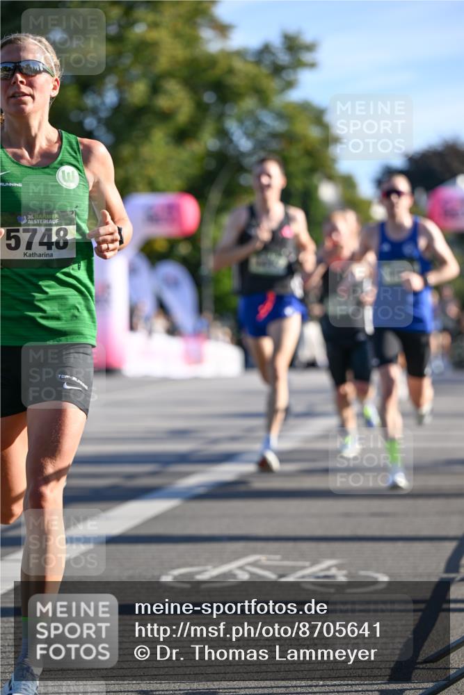 07.09.2025 - BARMER Alsterlauf Dr. Thomas Lammeyer http://msf.ph/oto/8705641 07.09.2025 09:21:28 Laufen 36, 5748 meine-sportfotos.de