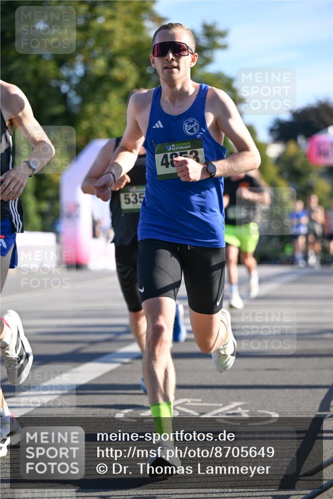07.09.2025 - BARMER Alsterlauf Dr. Thomas Lammeyer http://msf.ph/oto/8705649 07.09.2025 09:21:30 Laufen 535, 136, 4853 meine-sportfotos.de
