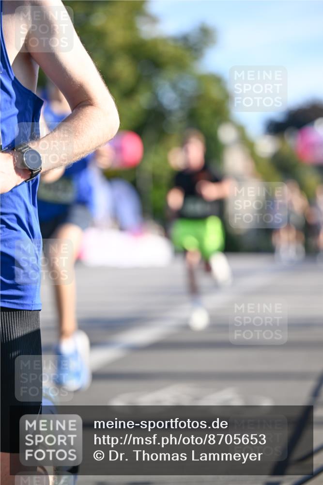 07.09.2025 - BARMER Alsterlauf Dr. Thomas Lammeyer http://msf.ph/oto/8705653 07.09.2025 09:21:30 Laufen  meine-sportfotos.de