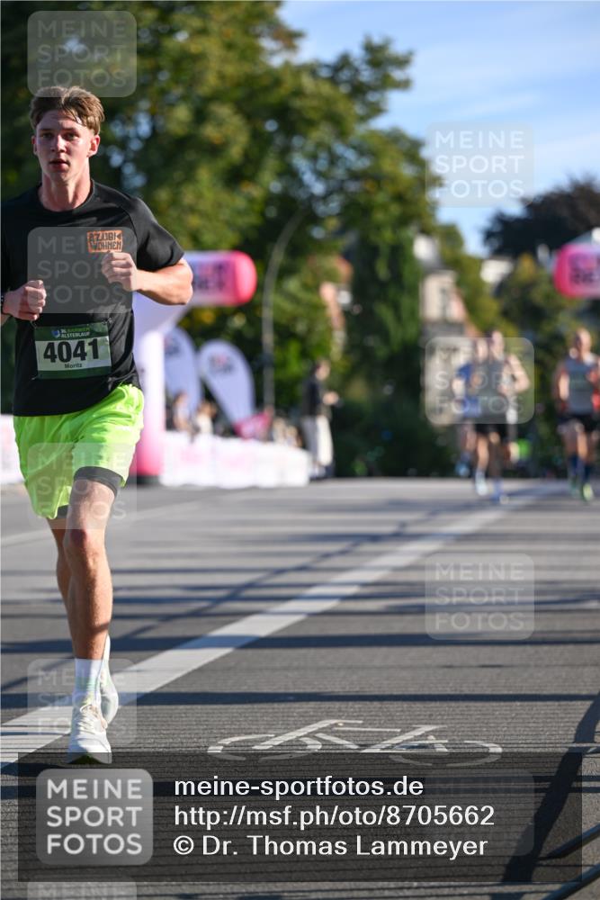 07.09.2025 - BARMER Alsterlauf Dr. Thomas Lammeyer http://msf.ph/oto/8705662 07.09.2025 09:21:32 Laufen 4041 meine-sportfotos.de