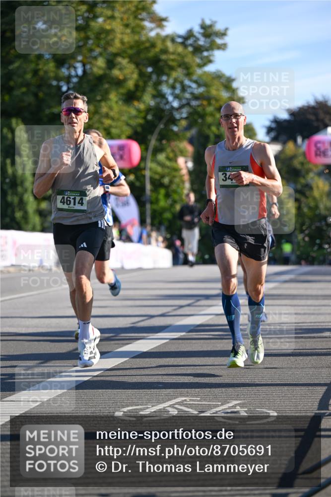 07.09.2025 - BARMER Alsterlauf Dr. Thomas Lammeyer http://msf.ph/oto/8705691 07.09.2025 09:21:36 Laufen 4614, 34 meine-sportfotos.de