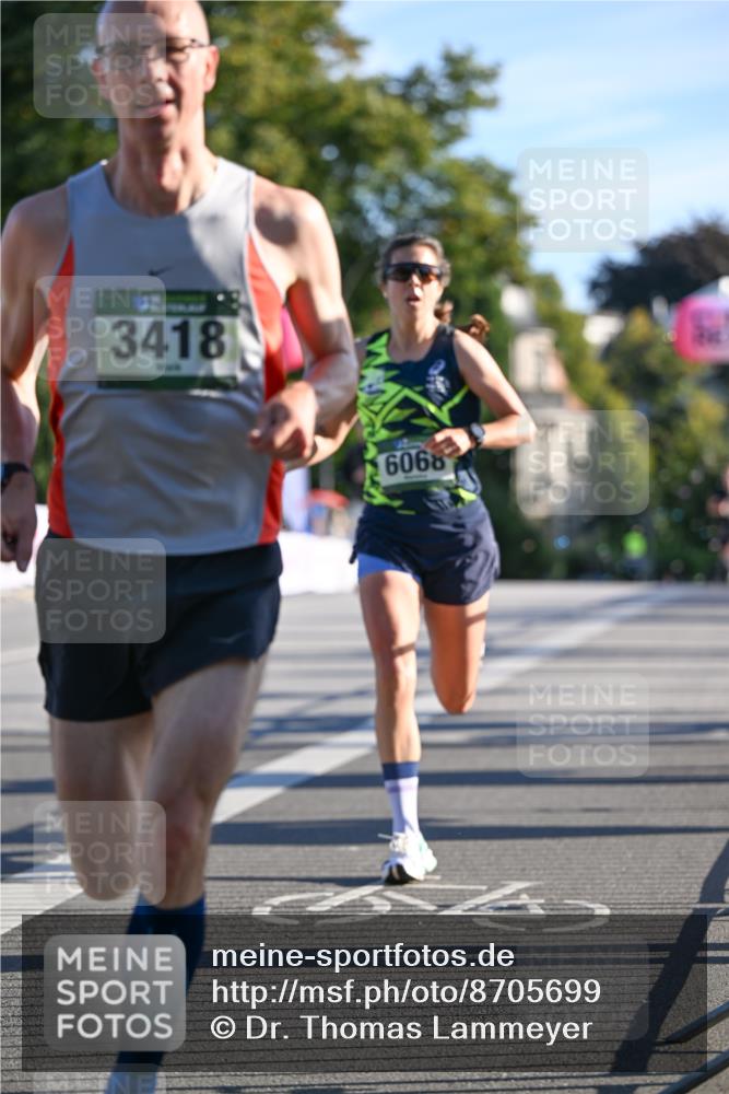 07.09.2025 - BARMER Alsterlauf Dr. Thomas Lammeyer http://msf.ph/oto/8705699 07.09.2025 09:21:37 Laufen 3418, 6068 meine-sportfotos.de