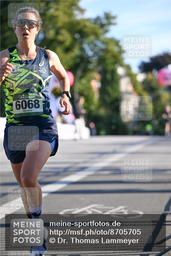 07.09.2025 - BARMER Alsterlauf Dr. Thomas Lammeyer http://msf.ph/oto/8705705 07.09.2025 09:21:38 Laufen 36, 16068 meine-sportfotos.de