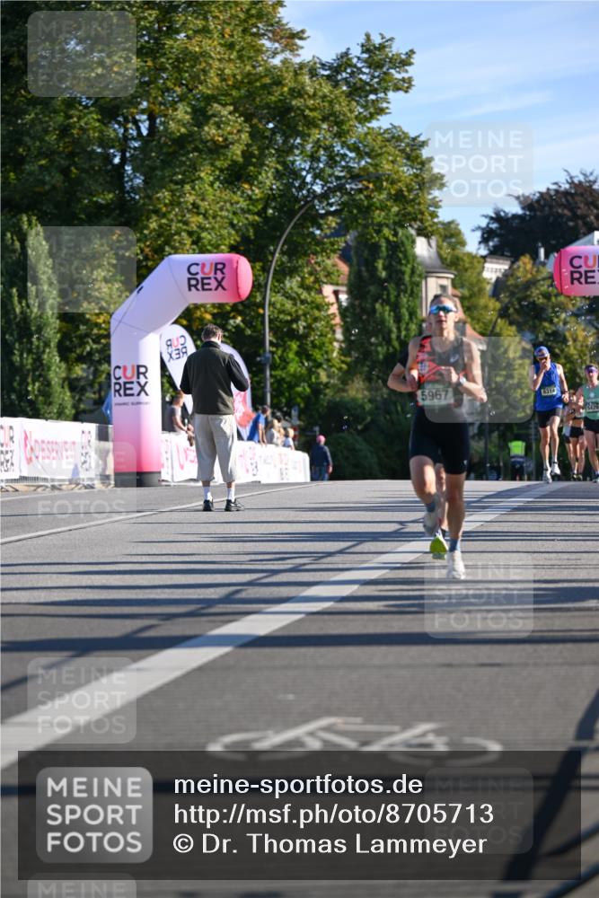 07.09.2025 - BARMER Alsterlauf Dr. Thomas Lammeyer http://msf.ph/oto/8705713 07.09.2025 09:21:43 Laufen 5967, 8314, 6420 meine-sportfotos.de