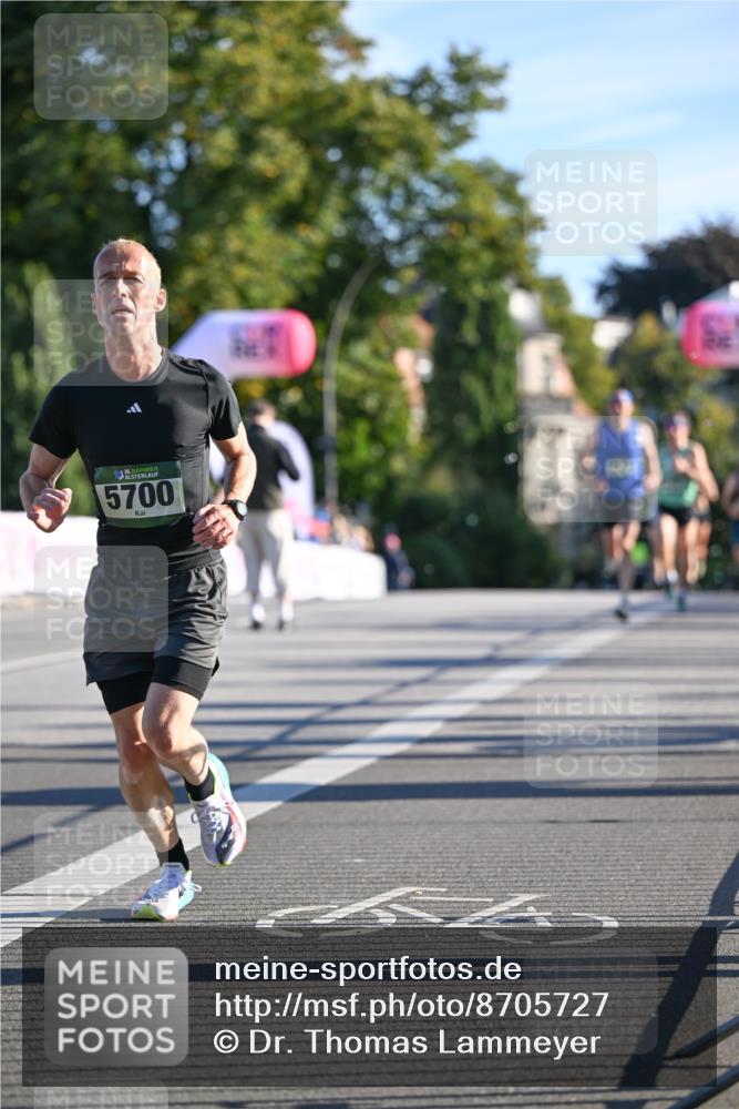 07.09.2025 - BARMER Alsterlauf Dr. Thomas Lammeyer http://msf.ph/oto/8705727 07.09.2025 09:21:46 Laufen 136, 5700 meine-sportfotos.de