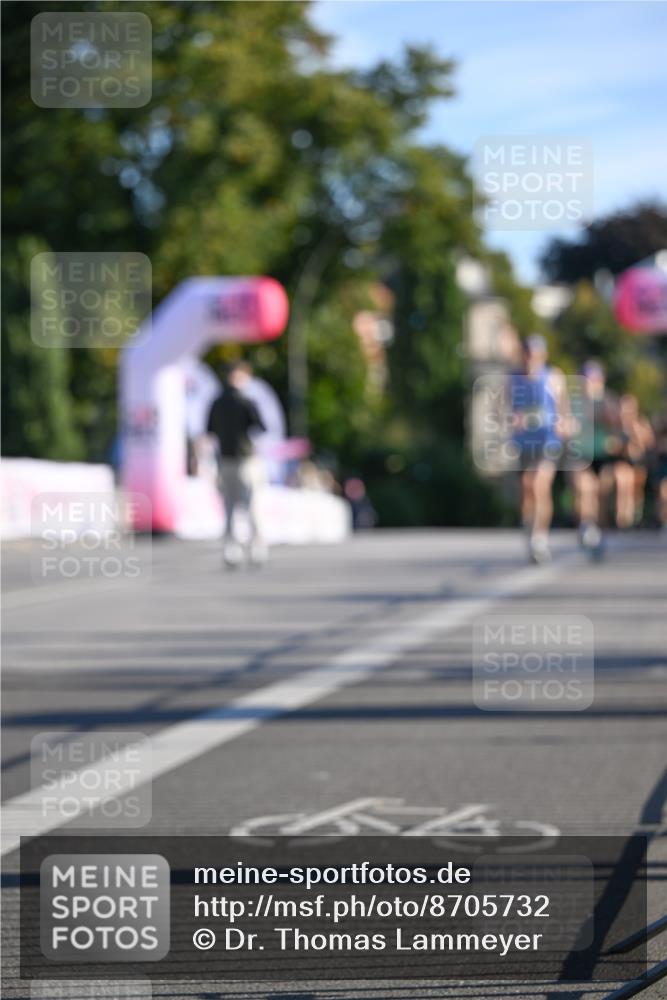 07.09.2025 - BARMER Alsterlauf Dr. Thomas Lammeyer http://msf.ph/oto/8705732 07.09.2025 09:21:46 Laufen  meine-sportfotos.de