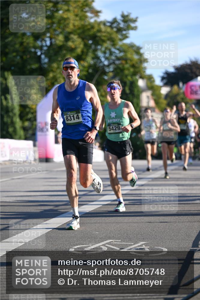 07.09.2025 - BARMER Alsterlauf Dr. Thomas Lammeyer http://msf.ph/oto/8705748 07.09.2025 09:21:50 Laufen 8314, 5429 meine-sportfotos.de