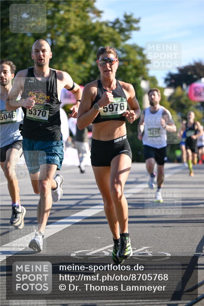 07.09.2025 - BARMER Alsterlauf Dr. Thomas Lammeyer http://msf.ph/oto/8705768 07.09.2025 09:21:53 Laufen 5046, 5370, 5976 meine-sportfotos.de