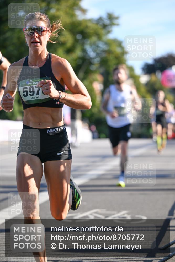 07.09.2025 - BARMER Alsterlauf Dr. Thomas Lammeyer http://msf.ph/oto/8705772 07.09.2025 09:21:54 Laufen 36, 597 meine-sportfotos.de