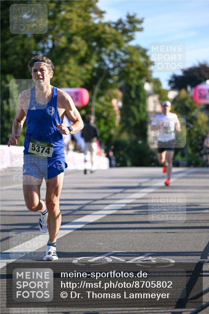 07.09.2025 - BARMER Alsterlauf Dr. Thomas Lammeyer http://msf.ph/oto/8705802 07.09.2025 09:21:59 Laufen 36, 5374 meine-sportfotos.de