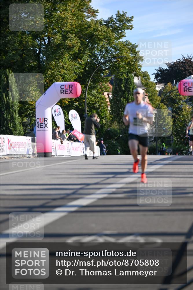 07.09.2025 - BARMER Alsterlauf Dr. Thomas Lammeyer http://msf.ph/oto/8705808 07.09.2025 09:22:00 Laufen 15, 64 meine-sportfotos.de