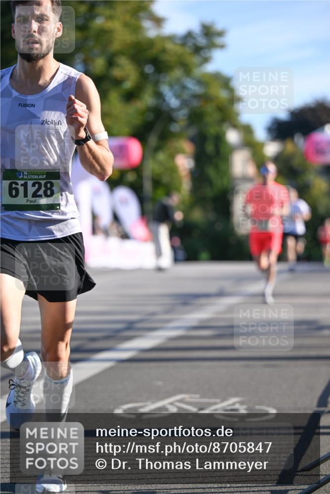 07.09.2025 - BARMER Alsterlauf Dr. Thomas Lammeyer http://msf.ph/oto/8705847 07.09.2025 09:22:10 Laufen 36, 6128 meine-sportfotos.de